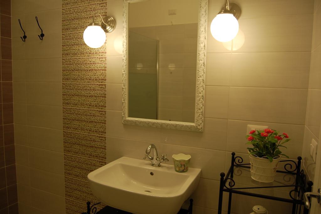 Casa Pica Apartment Naples Exterior photo